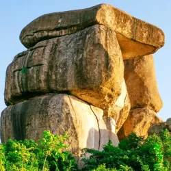 Kit Mikayi Rock Formation - Katito