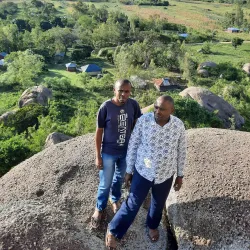 Kit Mikayi Rock Formation - Katito