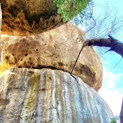 Kit Mikayi Rock Formation - Katito