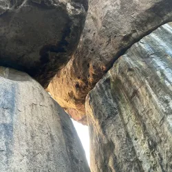 Kit Mikayi Rock Formation - Katito