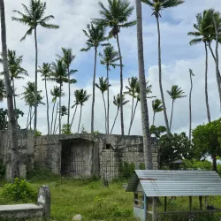 Betio War Memorial - Bairiki