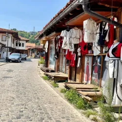 Gjakova War Memorial - Gjakova (Djakovica)