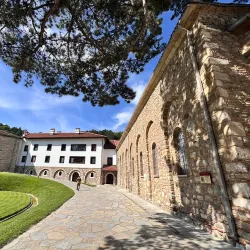 Radac Monastery - Istok