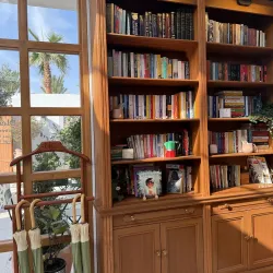 Local Cafes and Tea Houses - Al-'udayliyah