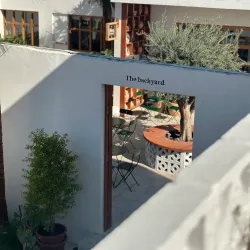 Local Cafes and Tea Houses - Al-'udayliyah