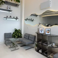 Local Cafes and Restaurants - Ardiya