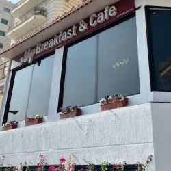 Local Cafes and Restaurants - Mahboula