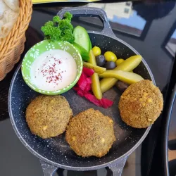 Local Cafes and Restaurants - Mahboula