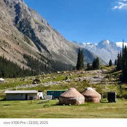 Barskoon Waterfall - Kyzyl-tuu