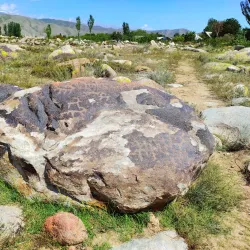 Cholpon-Ata Petroglyphs - Kyzyl-tuu
