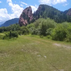 Jeti-Oguz Gorge - Kyzyl-tuu