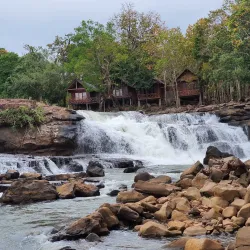Tad Lo Waterfall - Attapeu (Attopeu)