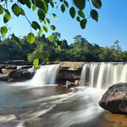 Tad Leuk Waterfall - Paklay