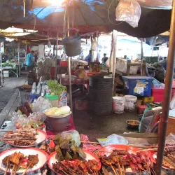 Pakse Market (Talat Pakse) - Pakse