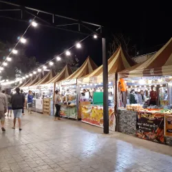 Savannakhet Night Market - Savannakhet