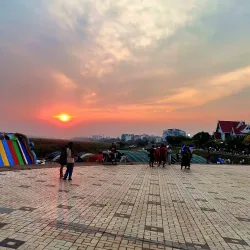 Mekong Riverside Park - Vientiane