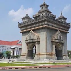 Patuxai (Victory Gate) - Vientiane