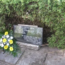 Vecais Aizpute Cemetery - Aizpute