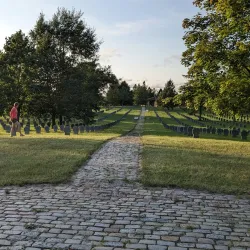 Saldus War Memorial - Saldus