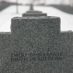 Saldus War Memorial - Saldus