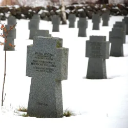 Saldus War Memorial - Saldus