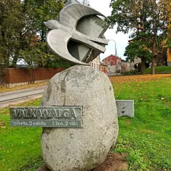 Twin Town Border Crossing - Valka