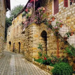 Broumana Village - Broumana