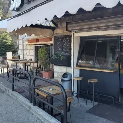 Local Cafes and Restaurants - Broumana