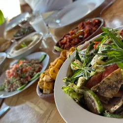 Traditional Lebanese Restaurant - Jubb Jannin