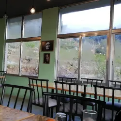 Traditional Lebanese Restaurant - Jubb Jannin