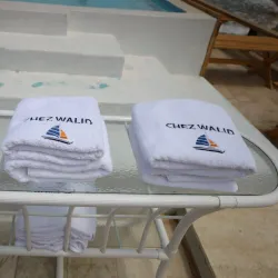 Local Seafood Restaurants - Juniyah