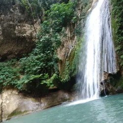 Yahchouch Village Center - Yahchouch