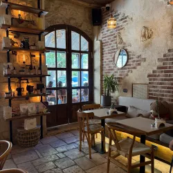 Local Zahlah Restaurants and Cafes - Zahlah