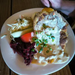 Local Cafes and Restaurants - Garliava