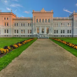 Plungė Manor and Park - Plunge