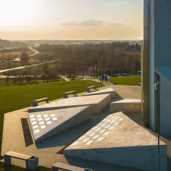 Raseiniai War Memorial - Raseiniai