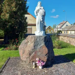 Ukmerge Church of St. Peter and St. Paul - Ukmerge