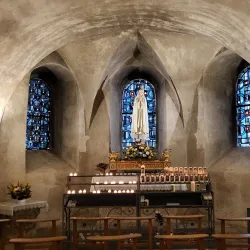 Echternach Abbey - Bissen