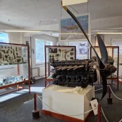 Ettelbruck War Memorial - Ettelbruck