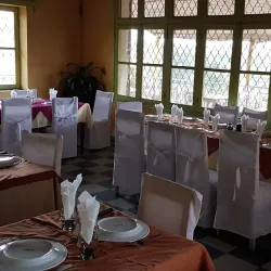 Local Restaurants and Eateries - Ambositra