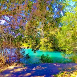 Lac Sacré (Sacred Lake) - Nosy Be