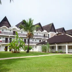 Madirokely Beach - Nosy Be