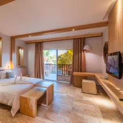 Madirokely Beach - Nosy Be