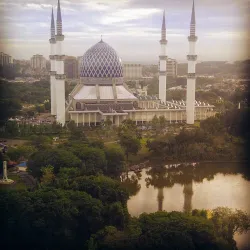Masjid Sultan Abdul Aziz Shah - Bangi