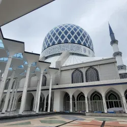 Masjid Sultan Abdul Aziz Shah - Bangi