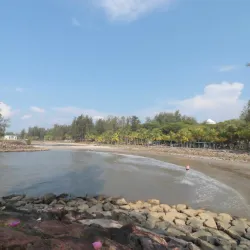 Tanjung Batu Beach - Bintulu
