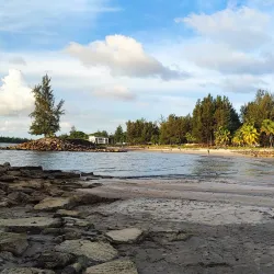 Tanjung Batu Beach - Bintulu