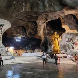 Perak Cave Temple - Ipoh