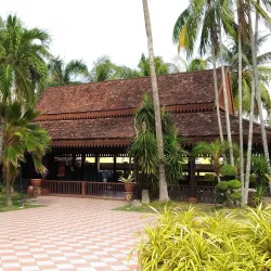 Handicraft Village and Craft Museum (Kampung Kraftangan dan Muzium Kraf) - Kota Bharu