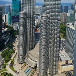 Petronas Twin Towers - Kuala Lumpur